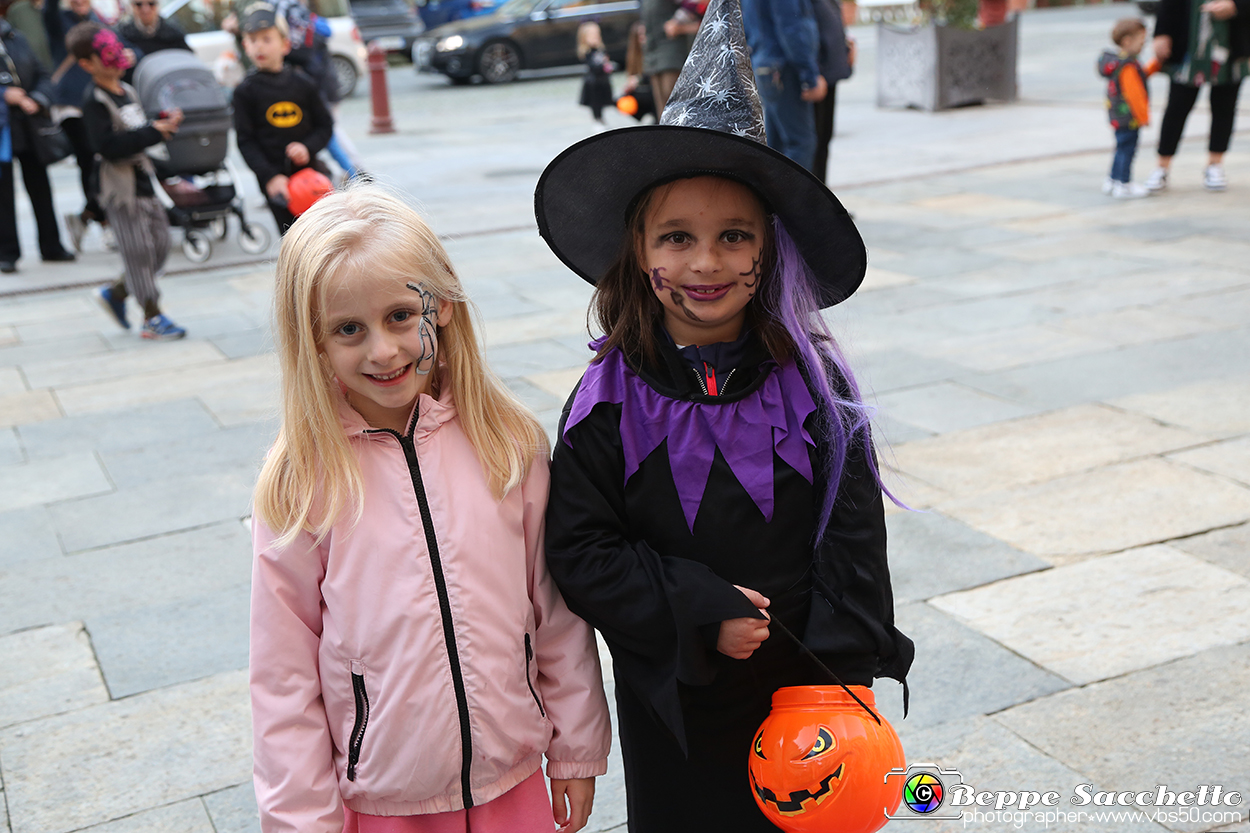 VBS_3694 - Halloween in Piazza 2024.jpg